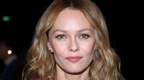 vanessa paradis mariage johnny depp|Vanessa Paradis Married Husband Samuel Benchetrit After。